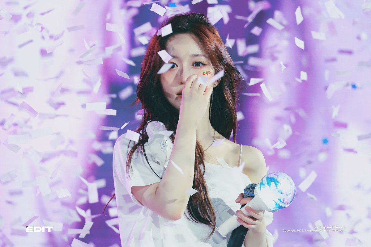 EDIT. 에딧 tweet media