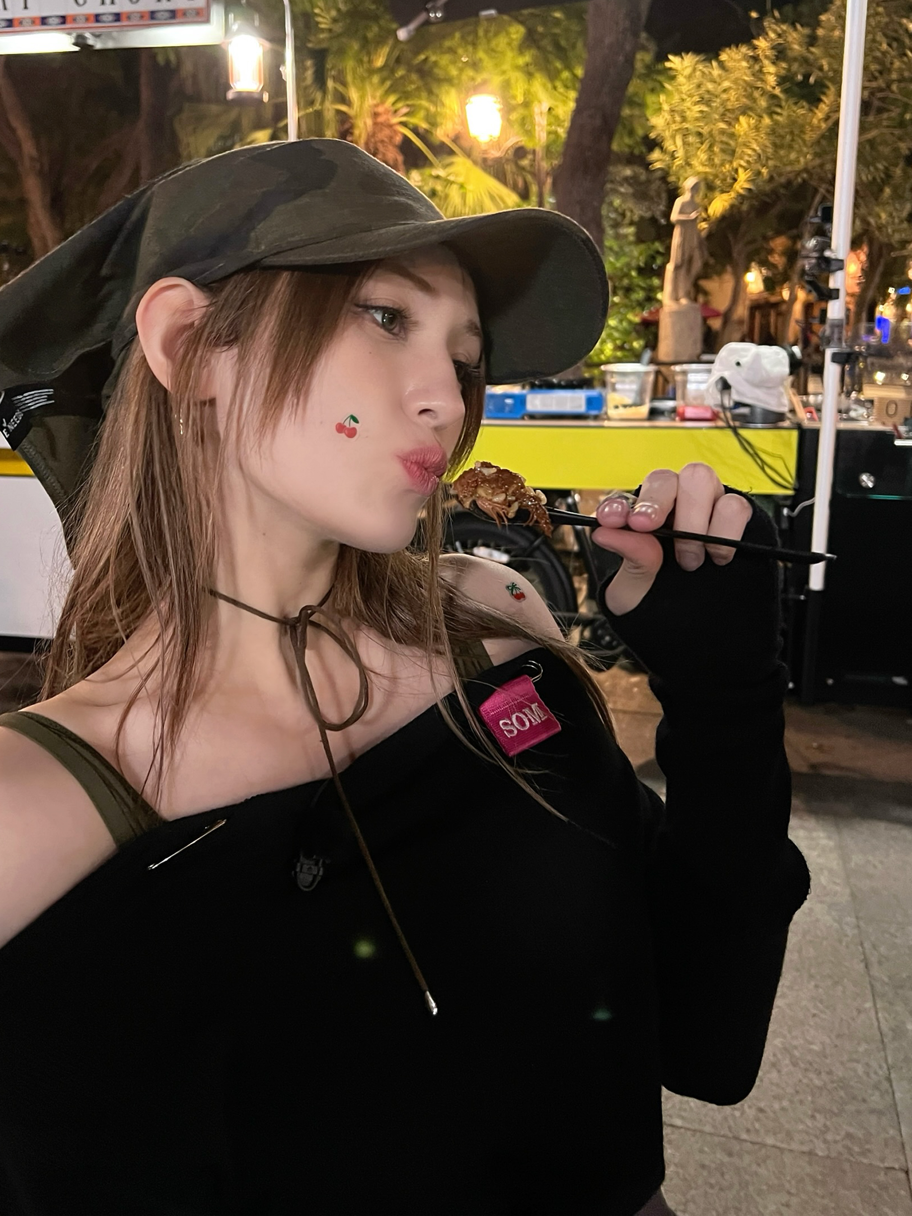 GpHYviWa4AI0dWU?format=jpg&name=4096x4096