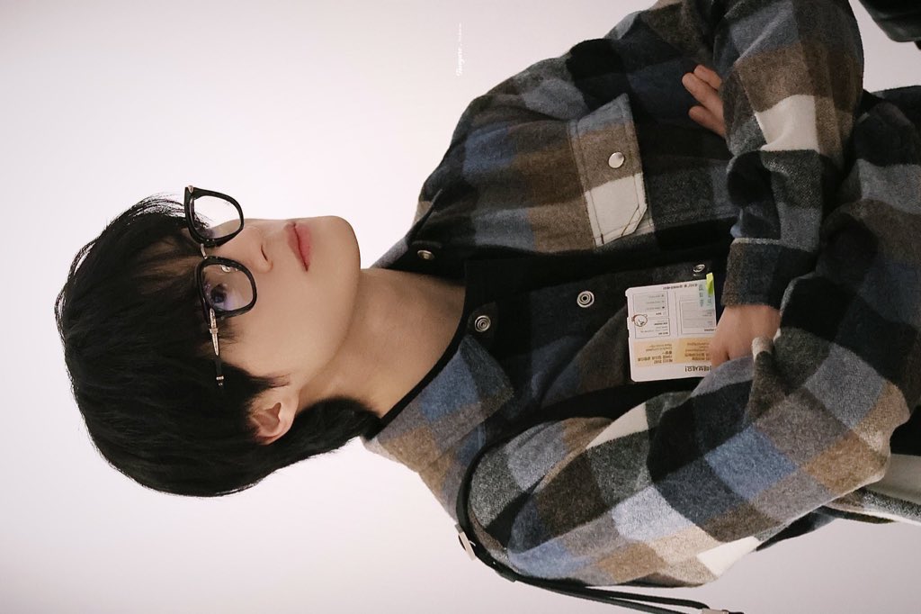 제노 사복 너무 예쁨 진짜,,
