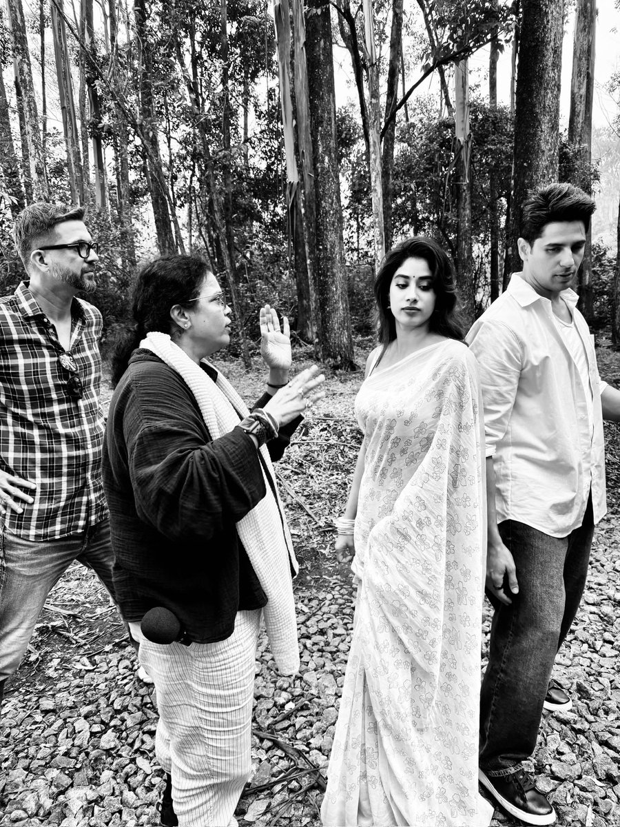 Brindha Gopal (@brindhagopal1) on Twitter photo Happy to have worked on the film Param Sundari🤍 starring @sidmalhotra and #janhvikapoor . you both were incredibly dedicated, hardworking and full of energy through the shoot. Thank you <a href="/TusharJalota/">Tushar Jalota</a> for giving me this opportunity to be a part of this wonderful film. Happy to have worked on the film Param Sundari🤍 starring @sidmalhotra and #janhvikapoor . you both were incredibly dedicated, hardworking and full of energy through the shoot. Thank you <a href="/TusharJalota/">Tushar Jalota</a> for giving me this opportunity to be a part of this wonderful film.