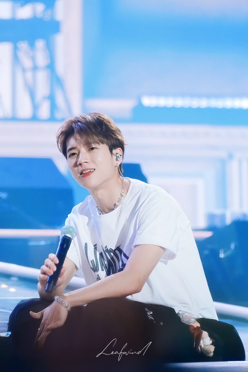 yuuuuu001118's tweet photo. 250413 INFINITE LE 15TH
ANNIVERSARY ENCORE CONCERT

#인피니트 #INFINITE 
#남우현 #우현 #NAMWOOHYUN https://t.co/JCipXoqwKo