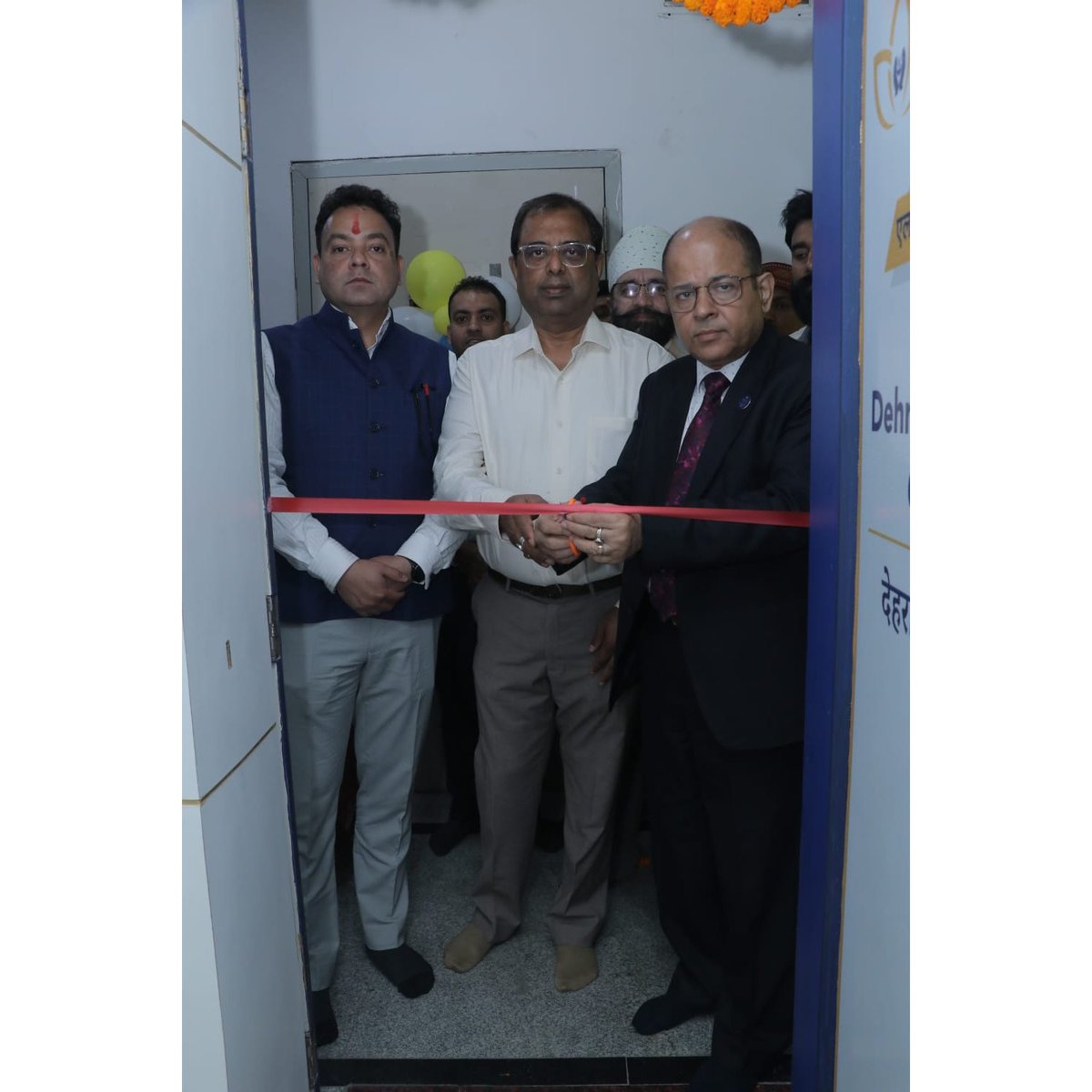 licmutual's tweet image. 📍 Now in Dehradun!

 🎉LIC Mutual Fund opens its new branch in Dehradun, Uttarakhand under the leadership of our MD &amp;amp; CEO, Mr. Ravi Kumar Jha. 💼📈

Trusted investments, now closer to you!
📅 Now Open

  #LICMutualFund #NewBranch #Dehradun #InvestWithUs #licmf