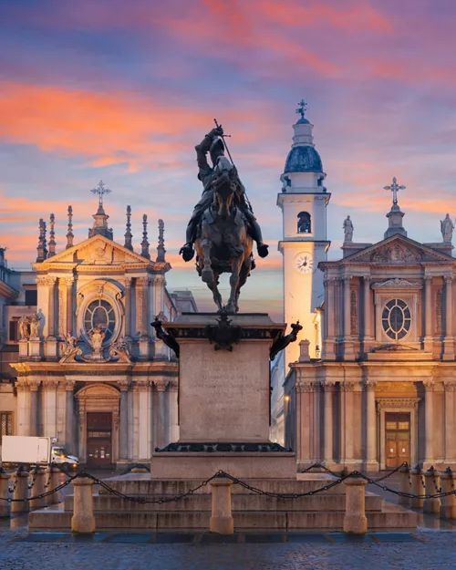 Reporter_Live's tweet image. OGGI VORREI ESSERE... QUI
Torino, Italia