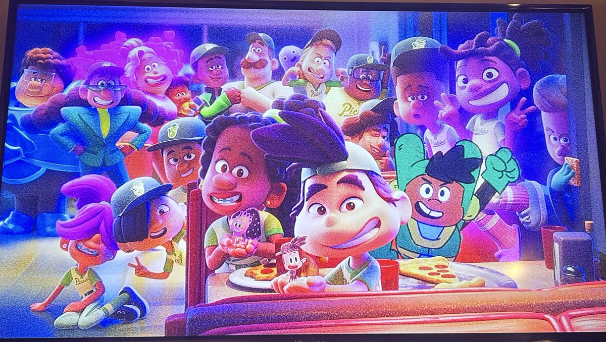 Marisa Christine tweet media