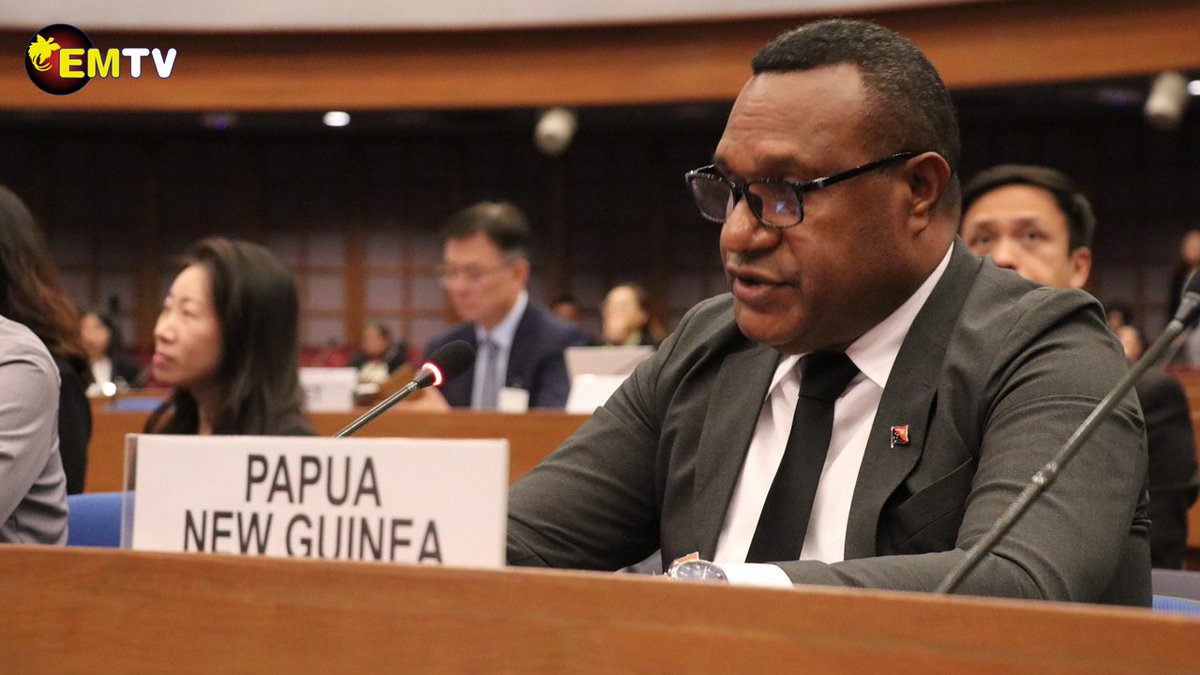 PNG PARTICIPATES IN 81ST  ESCAP SESSION

Papua New Guinea has participated in the Economic and Social Commission for Asia and the Pacific in Bangkok, Thailand.

Read more:emtv.com.pg/png-participat…
#EMTVOnline #EMTVNews
