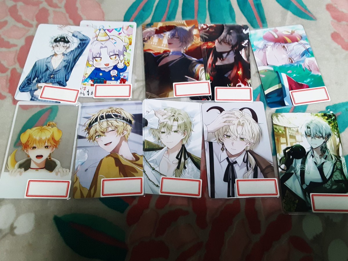 #싸이코드_장터 #싸이코드장터

싸이코드 루이쨘 &amp; 늦잠 포카 장당 0.65에 팝니다(일괄 6.0)
배송비(gs) - 0.18
배송은 일주일내로 보내드려요~