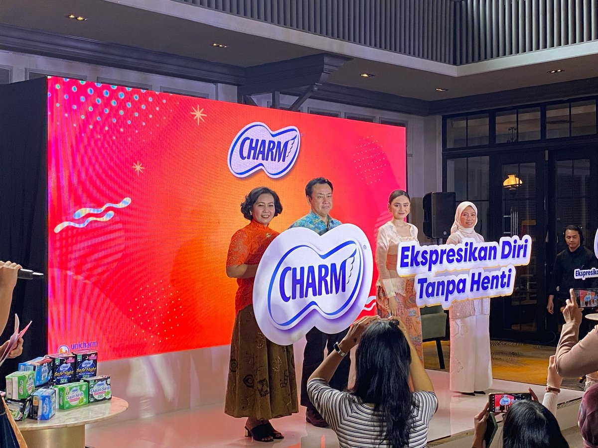 Charm Indonesia tweet media
