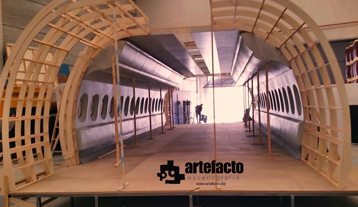 Artefactobiz's tweet image. Construyendo decorados.

Buenos días, Colegas. !!

#artefactoescenografía #artefactoworkshop #setbuilder #setconstruction #construcciondedecorados #nosencantanuestrotrabajo #artwork🎨