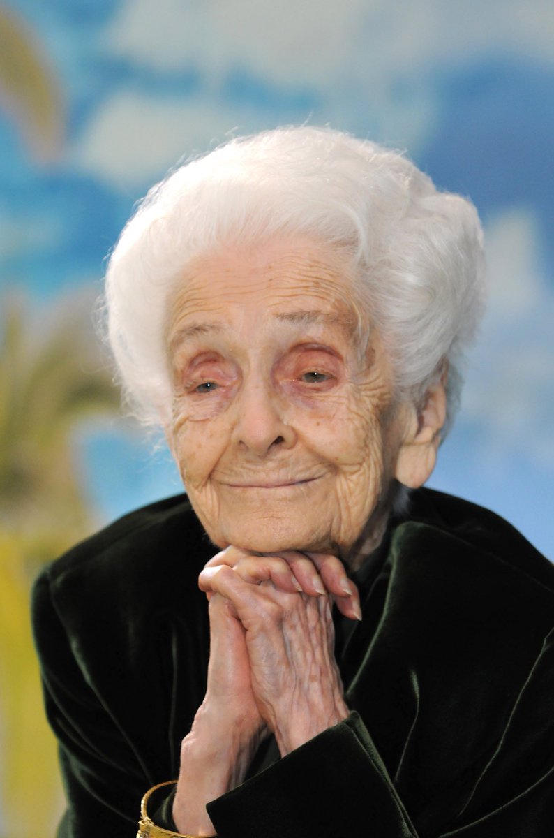 "Malgrado l’età, io non vivo nel passato, ma nel futuro!" diceva Rita Levi-Montalcini, e la sua vita è sempre stata nel futuro. Ancora oggi, le sue scoperte — ma anche i suoi insegnamenti, quegli ideali che voleva restassero ai posteri — continuano a dare frutti.
Buon compleanno