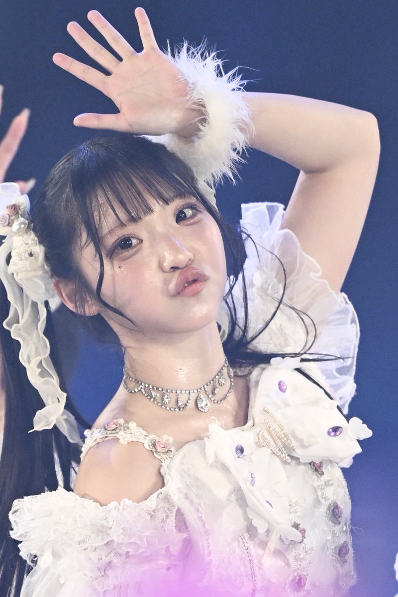 s50989106's tweet photo. 2025/03/23(日)
W.ダブルヴィー•*¨*•.¸¸♬︎
「なおサポートラストライブ」
at 梅田amHALL
れなちゃん😍😘😁❤️💕
後方カメラ席📸
@w_rena_
#れな
#れなめろ
#れなにめろめろ
#はしめろ
#最強ツインテール
#わろたらいぶ
#ダブルヴィー
#アイドル
#Nikon8 https://t.co/h3jw56tTK2