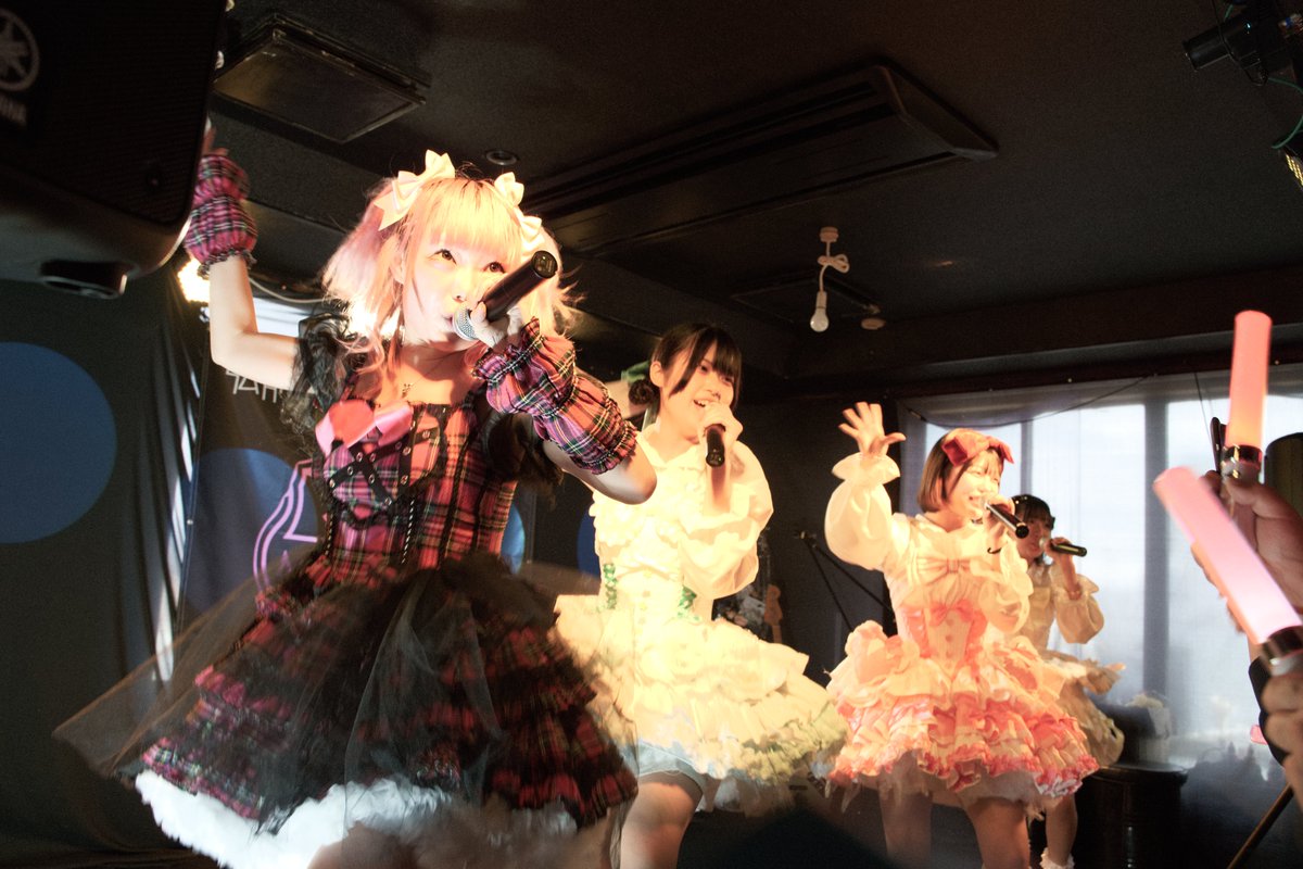 koike_1_5a's tweet photo. 4/20弘前MEGOiDOL劇場
GIRLS BREAK vol.3
ゆにぴ&MEGOiDOL
#HASHHASH #ゆにぴ #MEGOiDOL #青森アイドル https://t.co/SisLf70K01