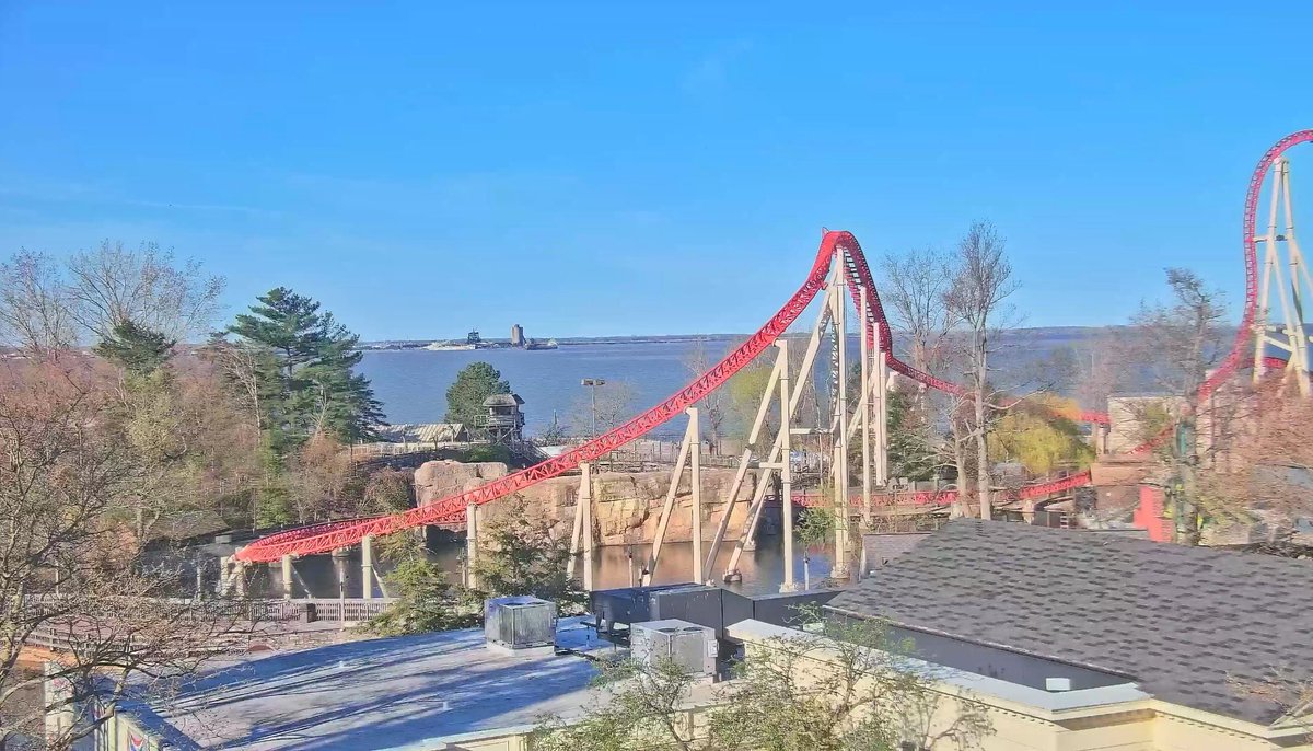 FyeCoasters's tweet image. We are 11 Days away until we see this beautiful view again at Americas Rockn Roller Coast!
@cedarpoint 

#fun #ohio #fyecoasters #countdown #cedarpoint #openingday