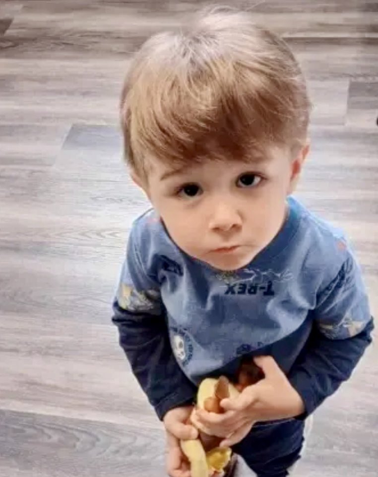 exposing_white's tweet photo. White privileged Keaton Morrison,2, was beaten to death by his mom’s boyfriend in December 2023. He was found in a duffel bag and hidden in the basement of his Oil City,PA home. 
 The autopsy would show he had several broken ribs, cigarette burns, internal bleeding, an injury to his skull and various other injuries. 
  His mom, who was also arrested, was aware of previous abuse but since the boyfriend was jobless, she would let him watch Keaton and his brother while she worked.