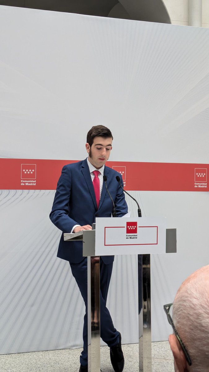 Autismo España tweet media