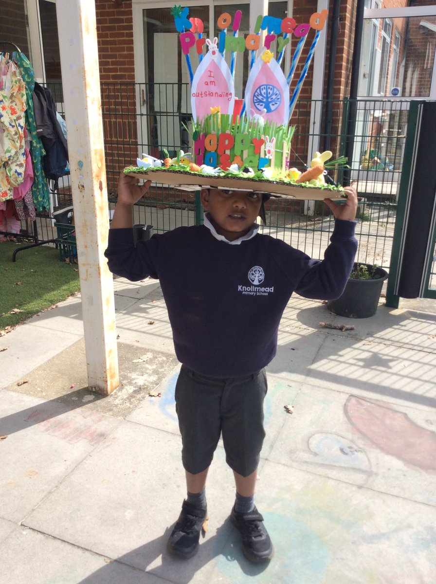 Knollmead Primary Sc (@knollmeadpri) on Twitter photo We celebrated the end of last term with our traditional Easter Bonnet parade, here is our winner with his impressive display. We celebrated the end of last term with our traditional Easter Bonnet parade, here is our winner with his impressive display.