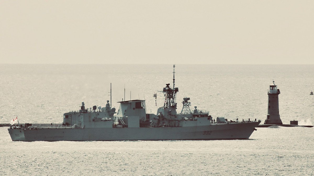 Navy Lookout (@navylookout) on Twitter photo 🇨🇦HMCS Ville de Québec <a href="/RoyalCanNavy/">Royal Canadian Navy</a> sailing from Devonport this afternoon for #CSG25 deployment.
Via <a href="/Rockhoppas/">Kevin Kelway, BCAc</a> 🇨🇦HMCS Ville de Québec <a href="/RoyalCanNavy/">Royal Canadian Navy</a> sailing from Devonport this afternoon for #CSG25 deployment.
Via <a href="/Rockhoppas/">Kevin Kelway, BCAc</a>