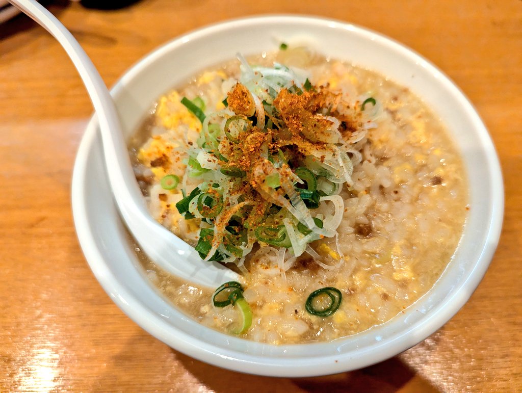 ニクメシヤさんで、倍倍玉子炒飯、油淋鶏、唐揚げチャーシュー炒飯、肉粥。

#ニクメシヤ　#宇都宮グルメ