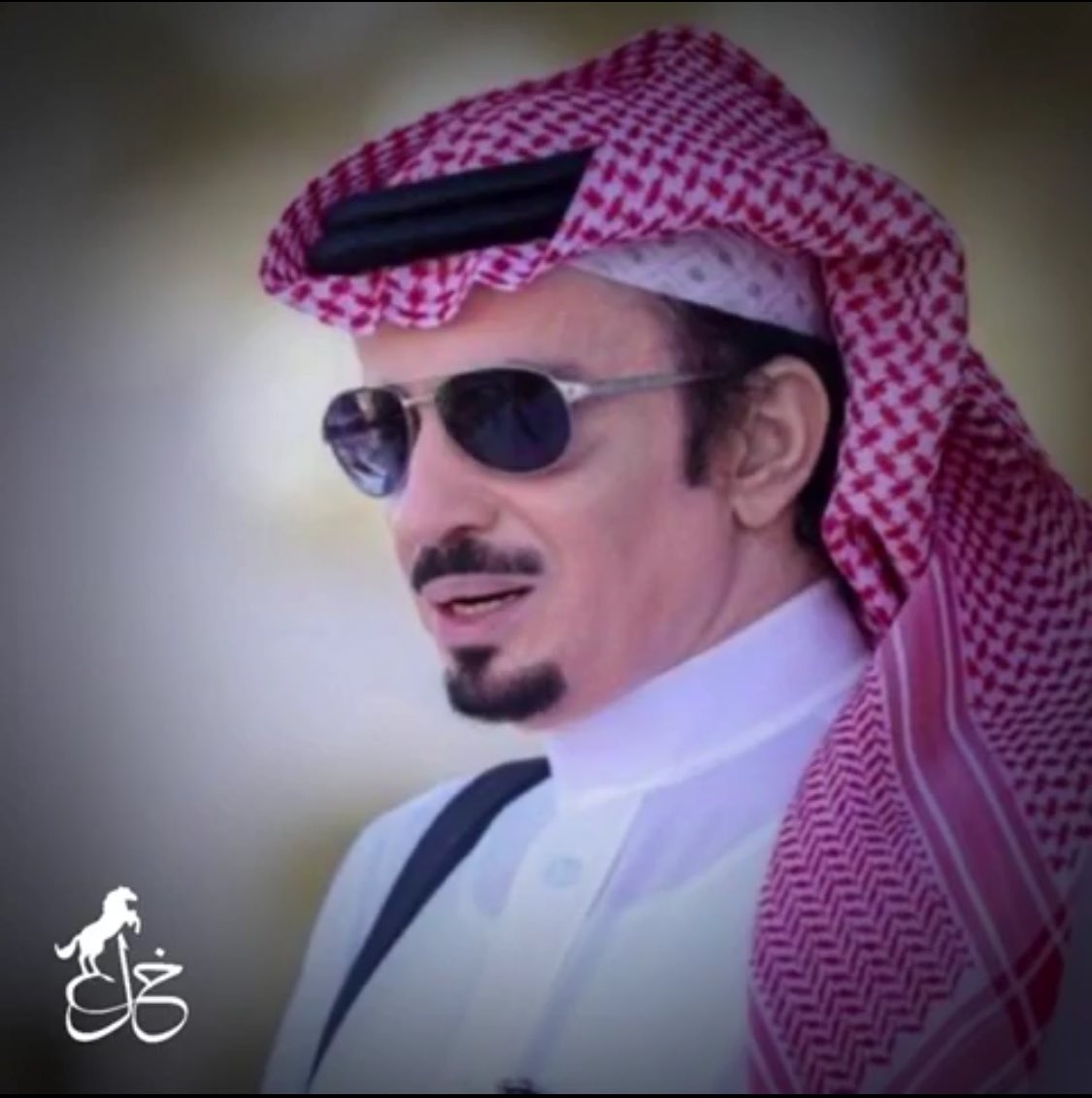 نرفع صادق التعزية و المواساة إلى عائلة آل مـشـرف في وفاة المغفور له بإذن الله "مطلق بن مشرف بن شنان"، مع خالص الدعاء لإخوانه الكرام و أبنائه الأعزاء و كافة أفراد الأسرة الكريمة، وكذلك محيطهم الكريم في وسط الفروسية و نسأل الله تعالى أن يُنزل عليه سحائب رحمته، و أن يتجاوز عن زلاته،