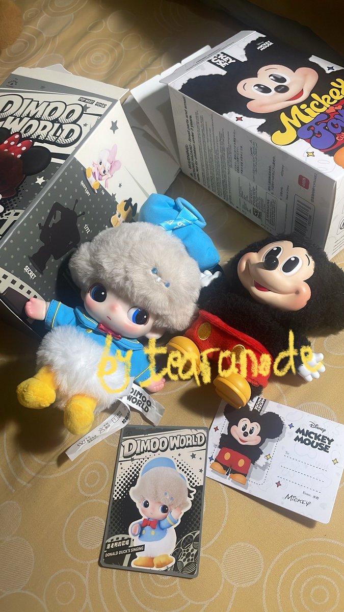 wtt ; want to trade

popmart keychain

mickey family cute together
have: mickey
want: donald

dimoo world x disney
have: donald
want: chip &amp; dale

📍 bandung
trade by 🍊
