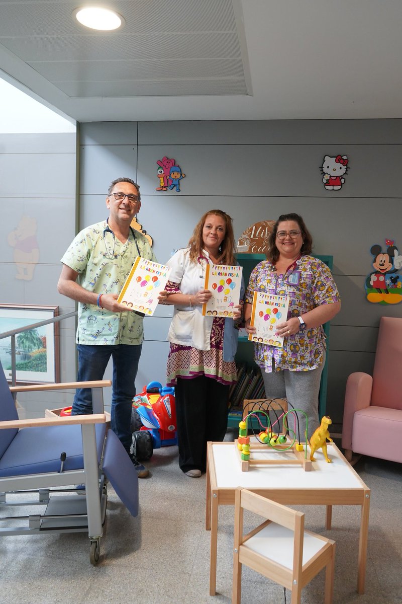 hmoradebre's tweet image. 📚🌹 Per Sant Jordi, cap infant sense conte!
Aquesta setmana, des de Cap Infant Sense Conte, ens han fet arribar exemplars de "La Gran Festa", un conte escrit per Antoni Argent Ballús, Miquel Sitjar Santaló i Iñaki Alegría Coll.
Més info: capinfantsenseconte.cat