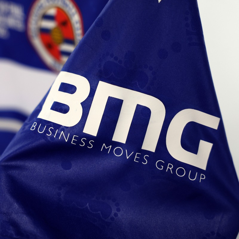ReadingFC's tweet photo. Business Moves Group will adorn the shirts of our Under 18 stars this evening as official sleeve sponsor 🙌

Full details 👇