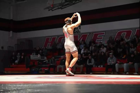 𝙑𝙄𝙆𝙏𝙊𝙍𝙔 𝘿𝘼𝙔! 
Celebrate your favorite GV department, team or program. Be one of 400 donors by noon today and make a lasting impact on Grand View’s campus. Visit ow.ly/EJRf50VFohN and celebrate that We❤️Grand View!

#WEAREDSM | #TheRightWayToPlay