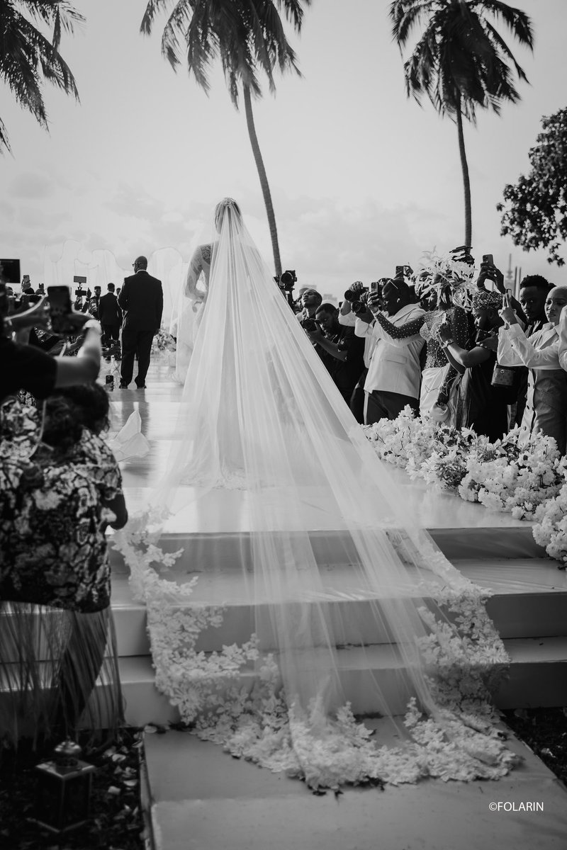 photograph_by_Folarin tweet media