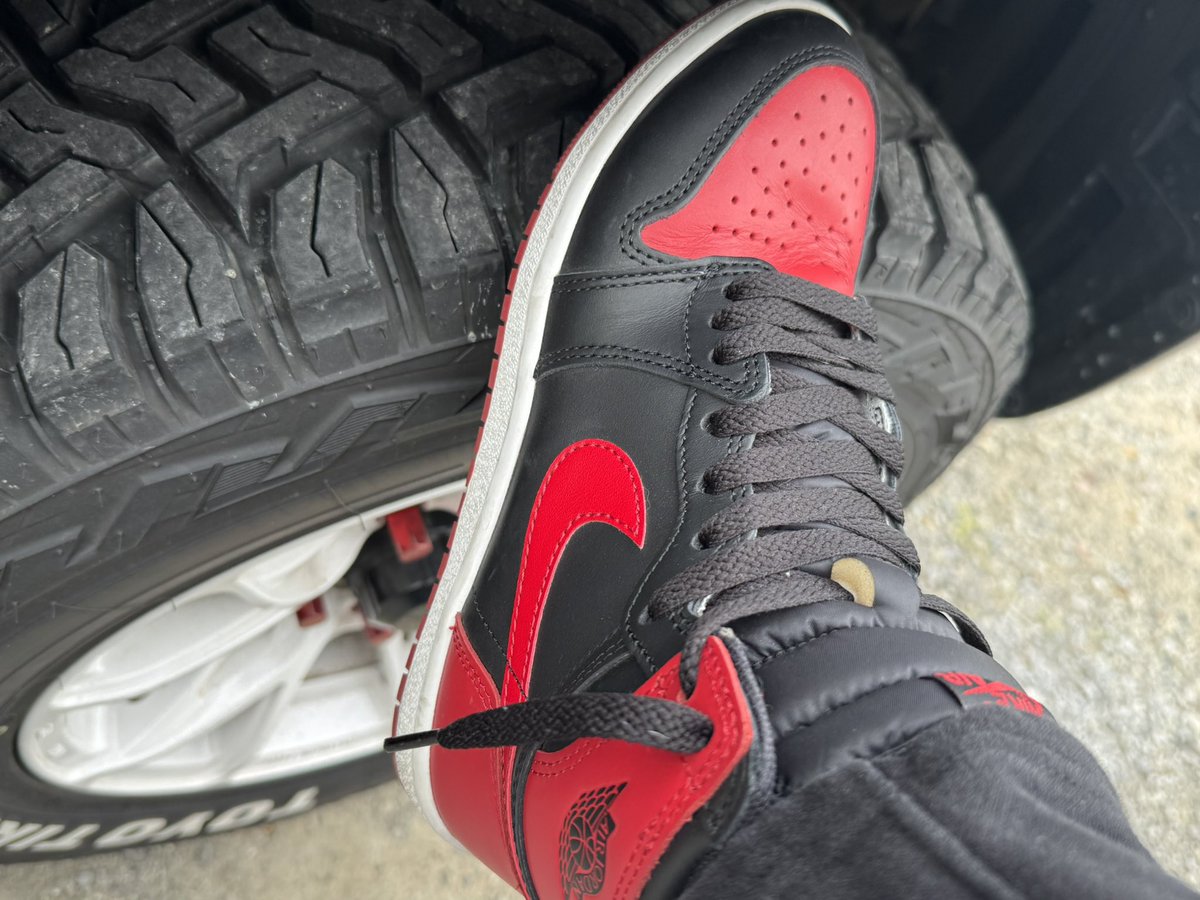 geal_sena's tweet photo. 本日の #セナスニ👟

Nike Air Jordan 1 High 85 "Bred"

洗車します😅 https://t.co/ZO3q4cxqci