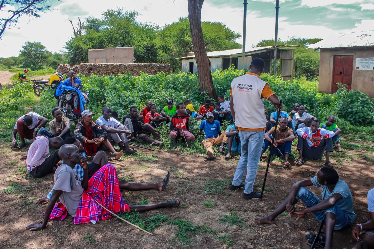 #MenEndFGM tweet media