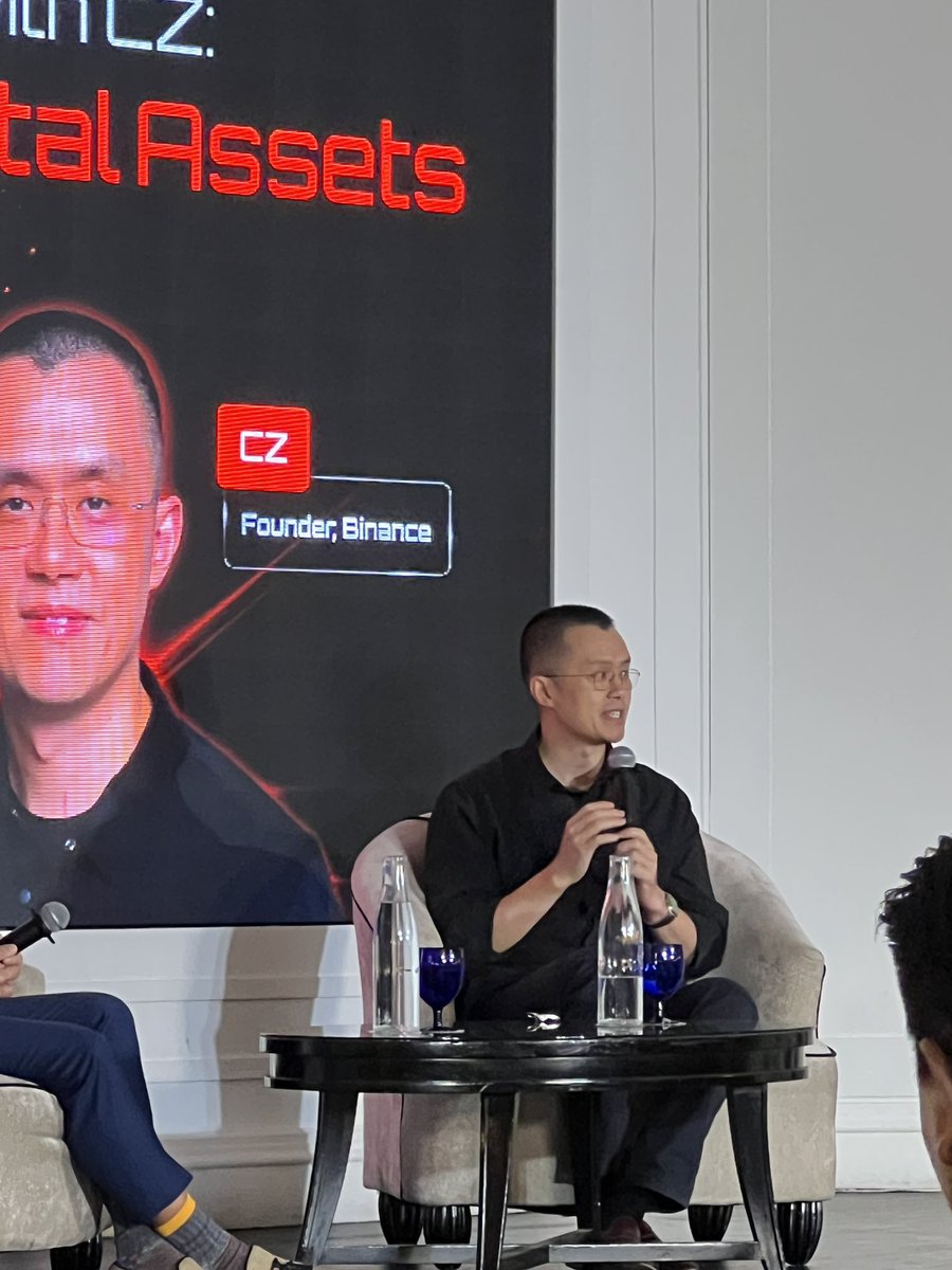 SunwayBCC's tweet image. Welcome back to Malaysia @cz_binance, love the forward thinking of education with @GiggleAcademy!