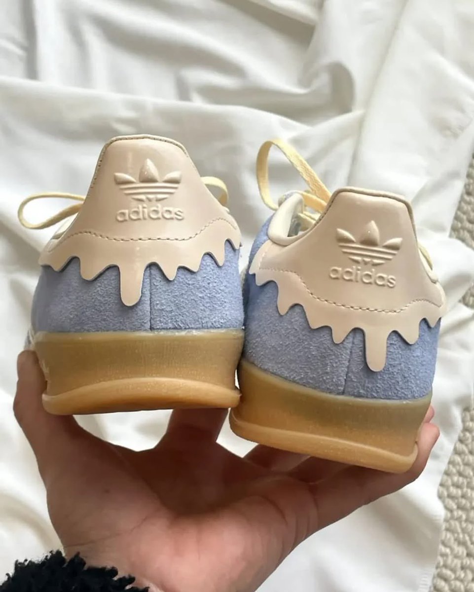 Anyone yang suka colour macam ni, kita dah open order ya ! Cuba korang quotes size kasut apa yg korang pakai?