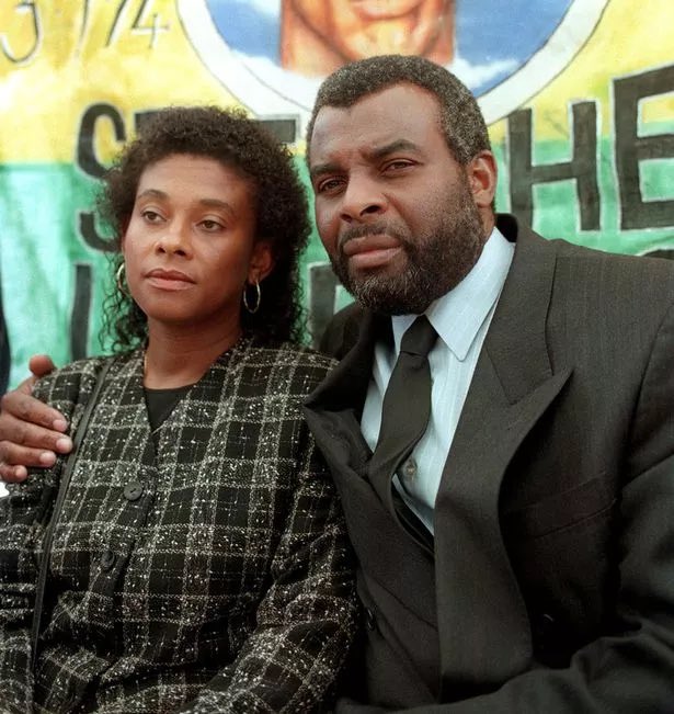 S_Fleary1's tweet photo. Today we remember the life and legacy of #StephenLawrence, who was murdered in an unprovoked racist attack in Eltham, South East London, on this day in 1993. 💔💔

Thinking of his entire family and friends today. 🙏🏾❤️🧡
#StephenLawrenceDay #StephenLawrence https://t.co/RudWIdyziE