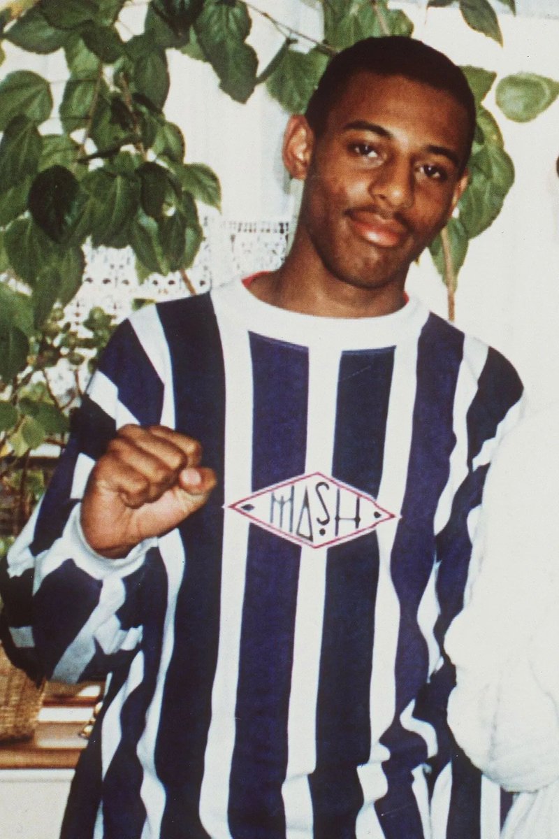 S_Fleary1's tweet photo. Today we remember the life and legacy of #StephenLawrence, who was murdered in an unprovoked racist attack in Eltham, South East London, on this day in 1993. 💔💔

Thinking of his entire family and friends today. 🙏🏾❤️🧡
#StephenLawrenceDay #StephenLawrence https://t.co/RudWIdyziE
