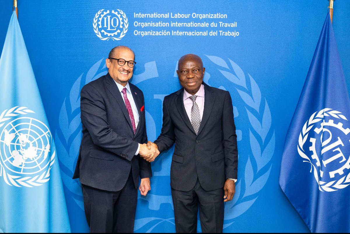 El Emb. Iván Ogando Lora realizó una visita de cortesía al Director General de la <a href="/OITinfo/">Organisation internationale du Travail</a>, Sr. Gilbert F. Houngbo, con quien conversó sobre el fortalecimiento de la cooperación con la #RD y el compromiso con el trabajo decente y la justicia social. #OIT #Ginebra