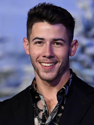 desigossipguru's tweet photo. @omolade_snr This scene is pure ! Nick Jonas really brought the heat in this movie—those emotions are so raw!  Perfect pick for a steamy movie night.  #NickJonas #MovieNight #SteamyScenes #RomanticVibes #CinemaLovers https://t.co/5FA5216RGs