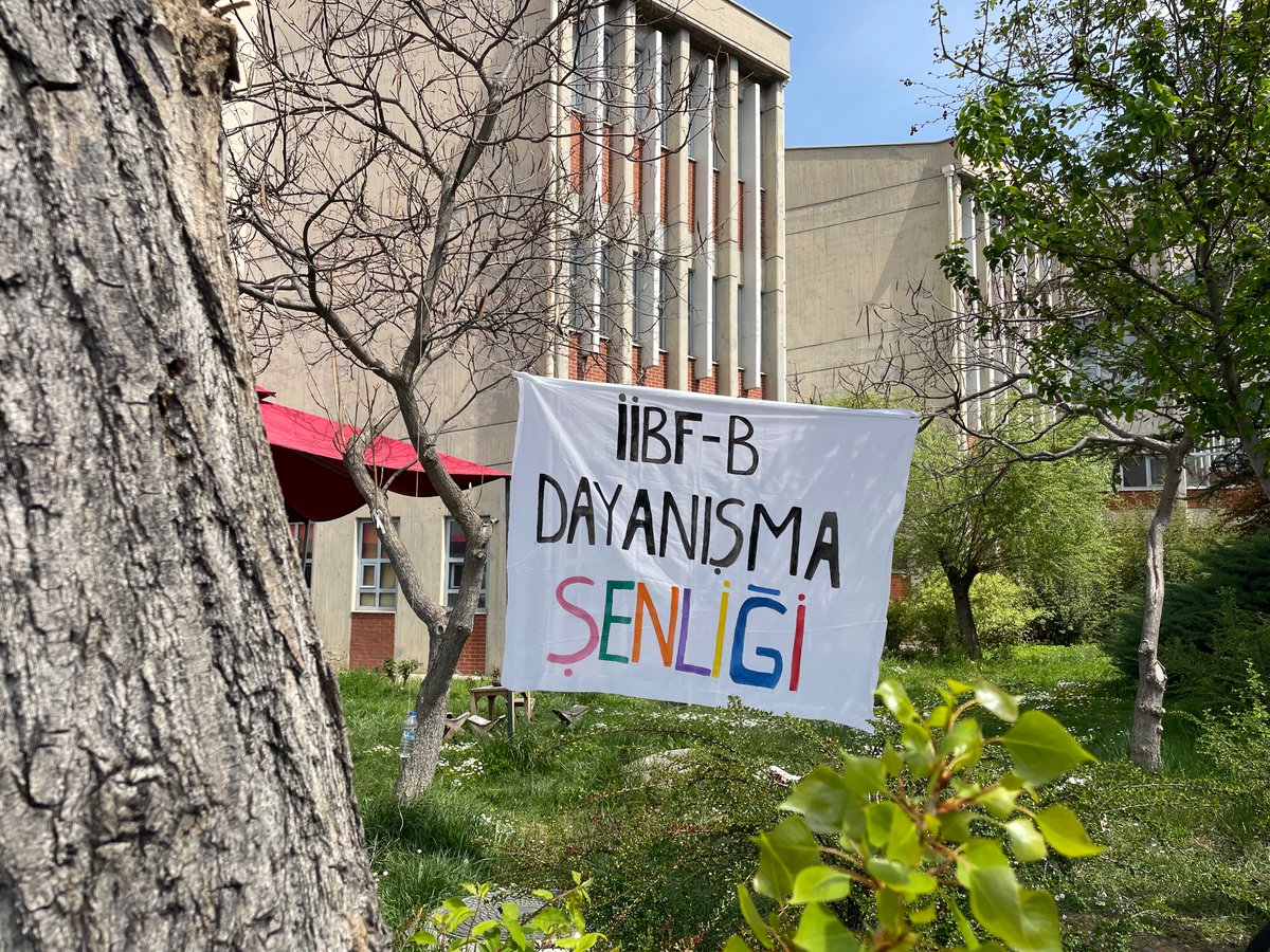 hava tam şenlik havası...
hazırlanıyoruz!!