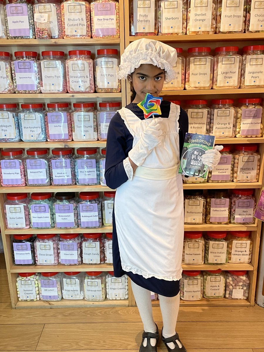 KdGreaves's tweet photo. ‘Make characters come to life when #reading! ‘Sweet Toothed Sal from ‘The Tombstone Detective Agency’ exploring her favourite candy shop ‘Sweet Expectations’ on #Rochester High Street, #Kent: one of the book’s settings. Which is your favourite book character? #amreading #author https://t.co/CrspqoH7VM