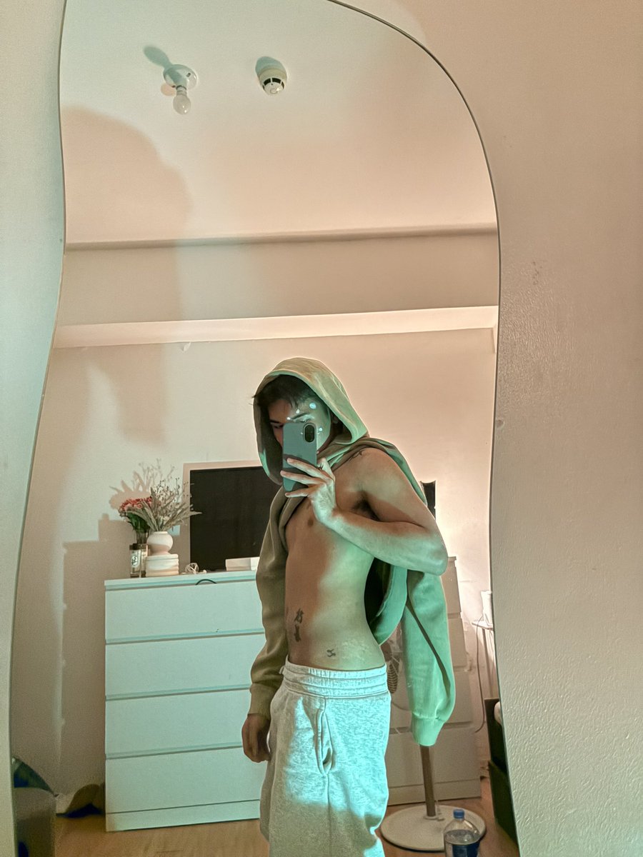 innoksi's tweet photo. just got my X back lols https://t.co/e6KRXO7Z72