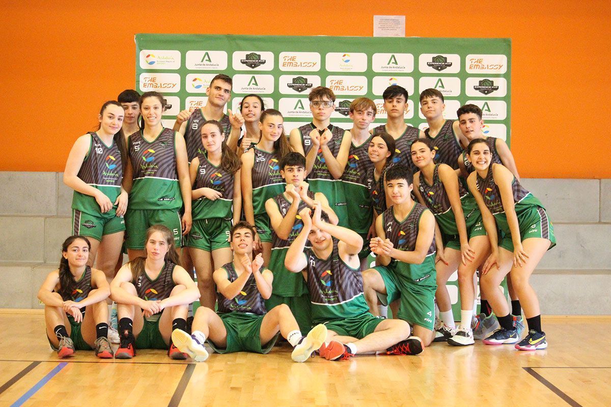 TheEmbassy tweet media