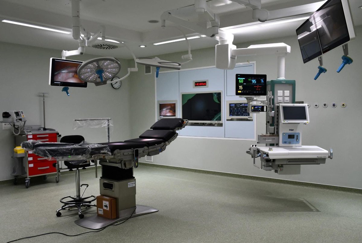 🏥 El traslado al #NuevoHospitalCuenca comenzará el próximo lunes, 28 de abril con la llegada de los profesionales sanitarios.

✅ Así comienza la mudanza los servicios  de consultas y ambulatorios después, hospital y urgencias. 

#ExcelenciaHUCU