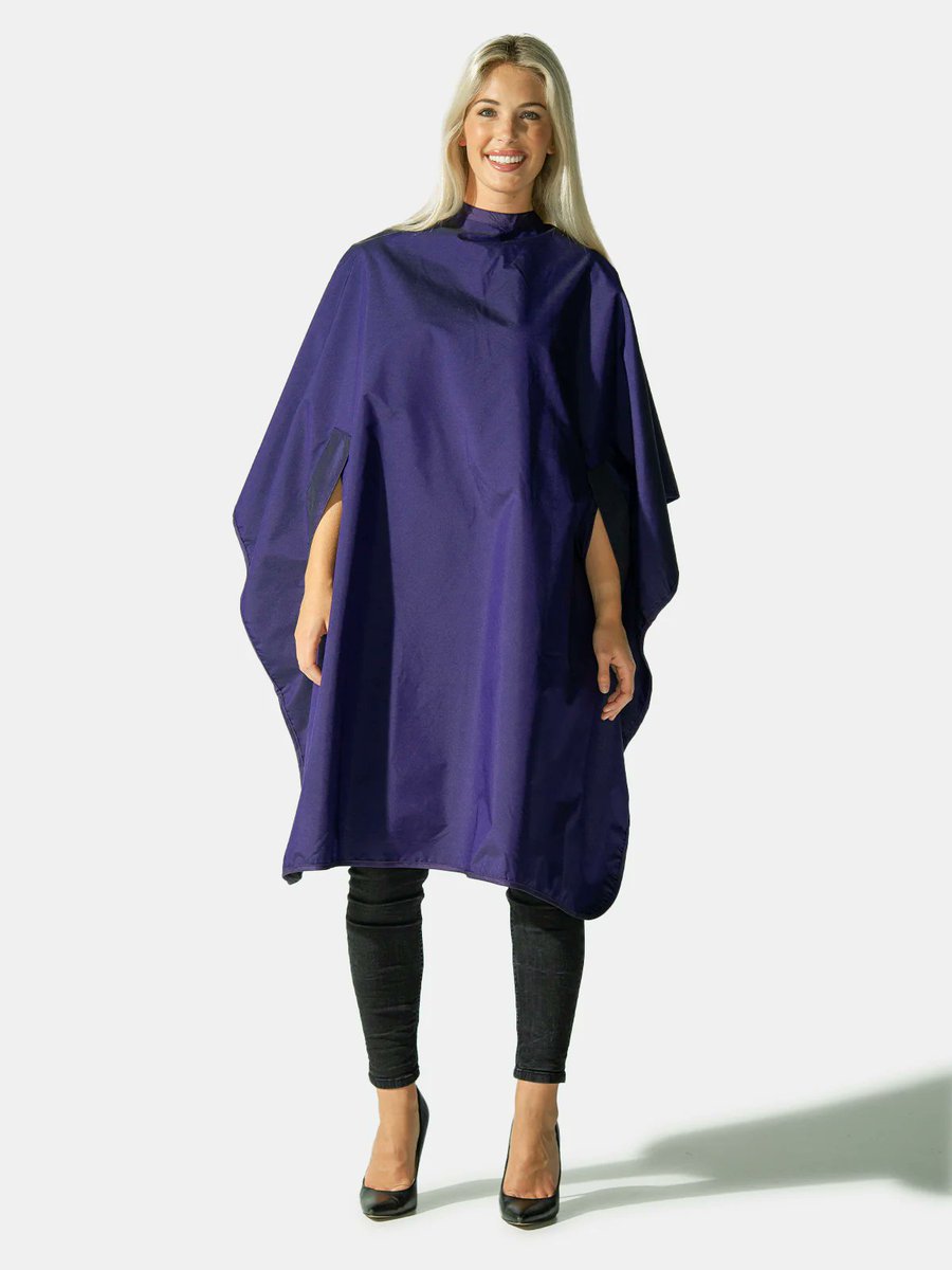 gerryudellinc's tweet image. ✨ Hands-free &amp;amp; hassle-free.

Betty Dain’s Black All-Purpose Cape offers bleach, chemical &amp;amp; color protection with arm slits for multitasking ease. 🖤💇‍♀️

#BettyDainCreations #SalonEssentials #BeautyTools #HandsFreeStyling