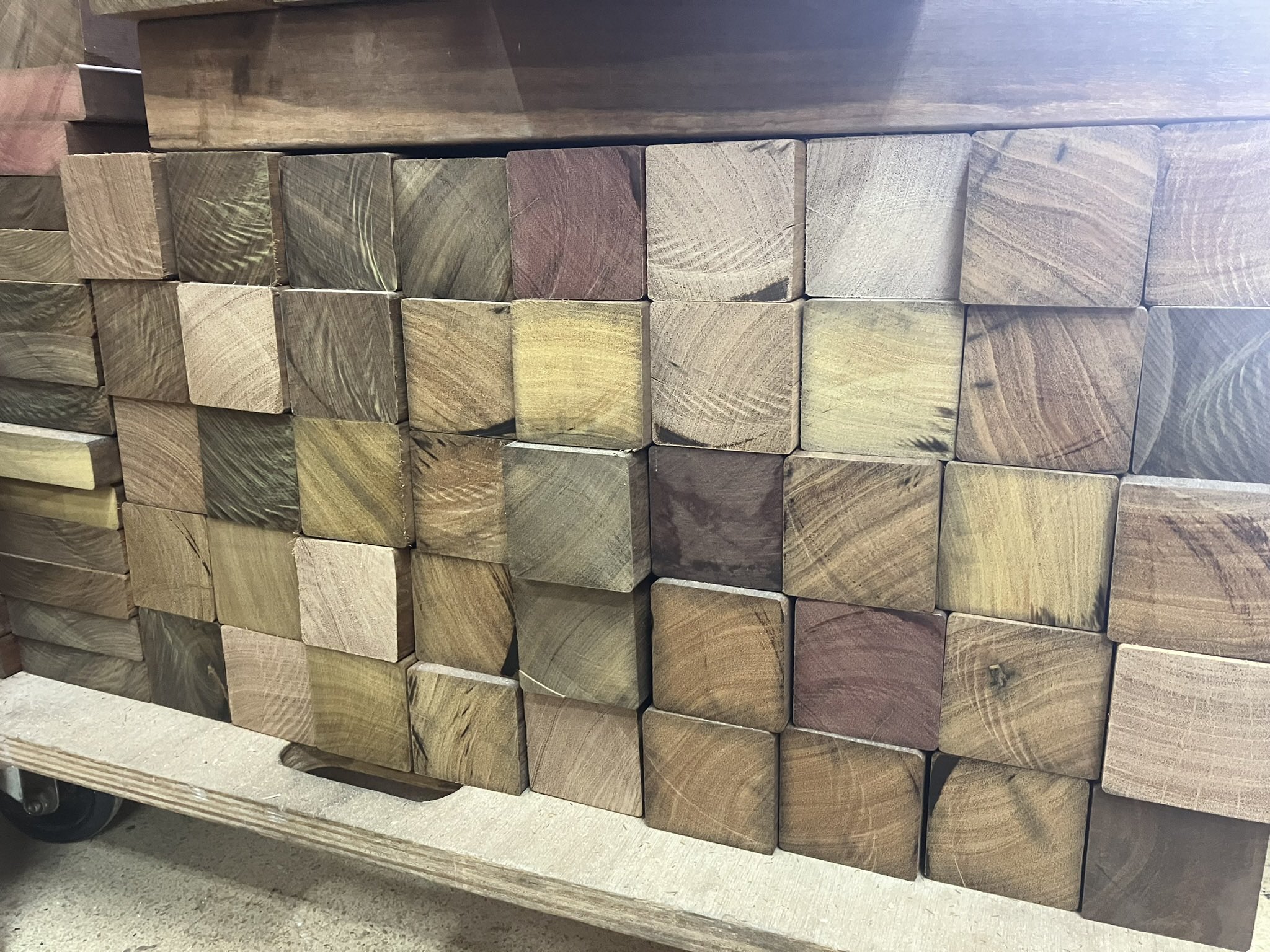 Umebachi★ウリン材★端材 ウッドデッキABC / 全商品