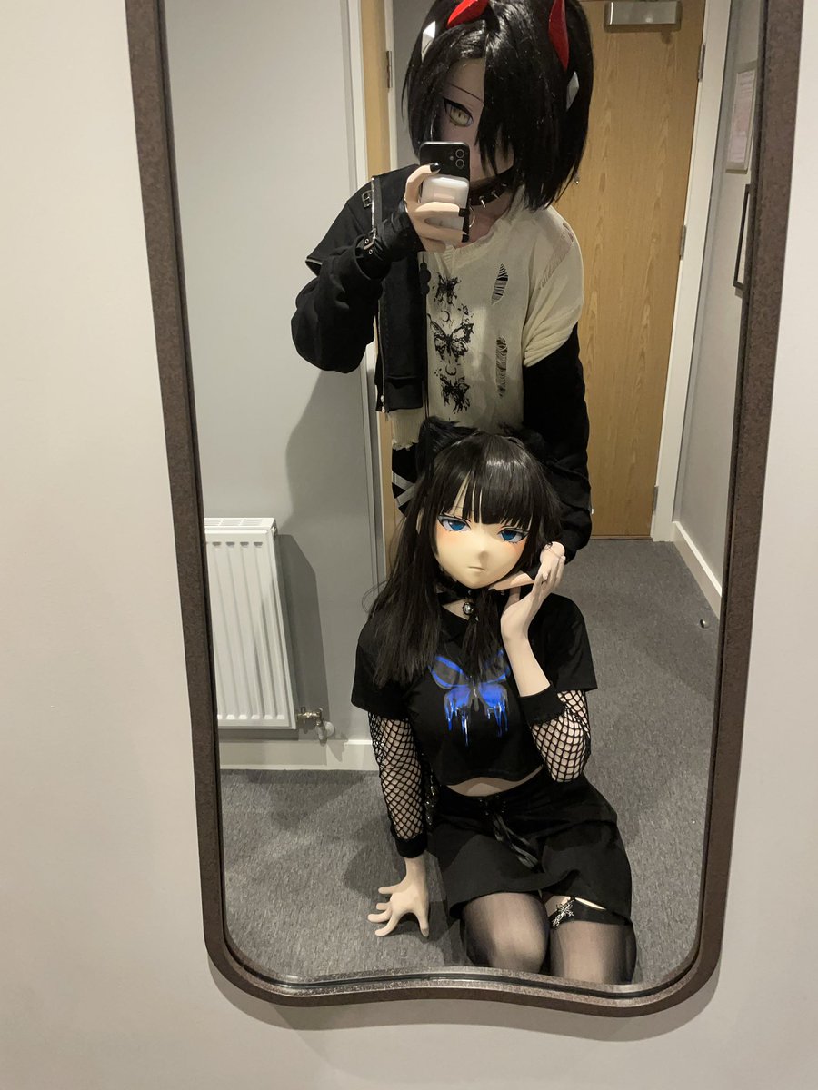 kiger_2a's tweet image. 奇怪，乌尔里希是被小动物排斥的体质啊
这是？

这是我从奴隶商人那里买的性处理便器。

不是便器，是小mao..

别多话，继续吃。

@TempesTairitsu 
#kigurumi #着ぐるみ