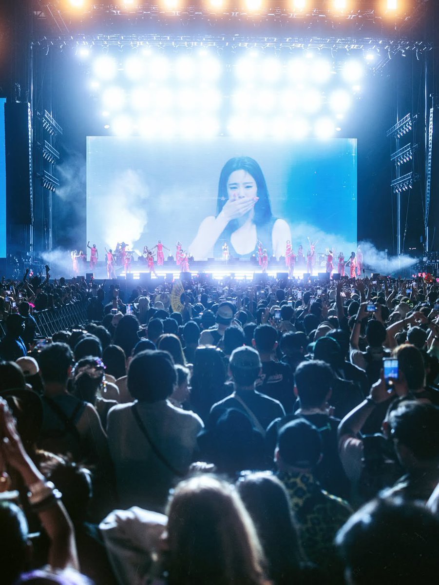 jenniepics's tweet photo. my forever superstar https://t.co/oIqqLVNliL