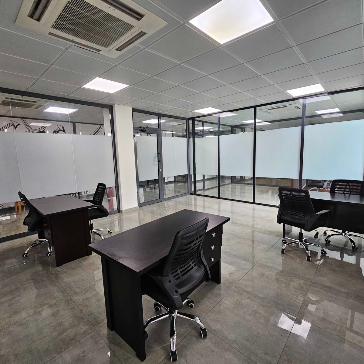 DukkaCommunity's tweet photo. Back to work! Remember to stretch, take water and breaks, and stay productive. Have an amazing week.

#cbd #workspace #event #lagos #business #tech #conference #work #spaces #victoriaisland https://t.co/JAKFBeuaw6