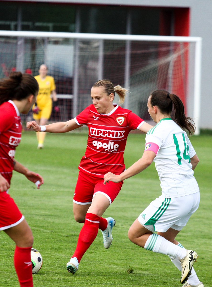 Krisztin Sára (@sarakrisztin) on Twitter photo 