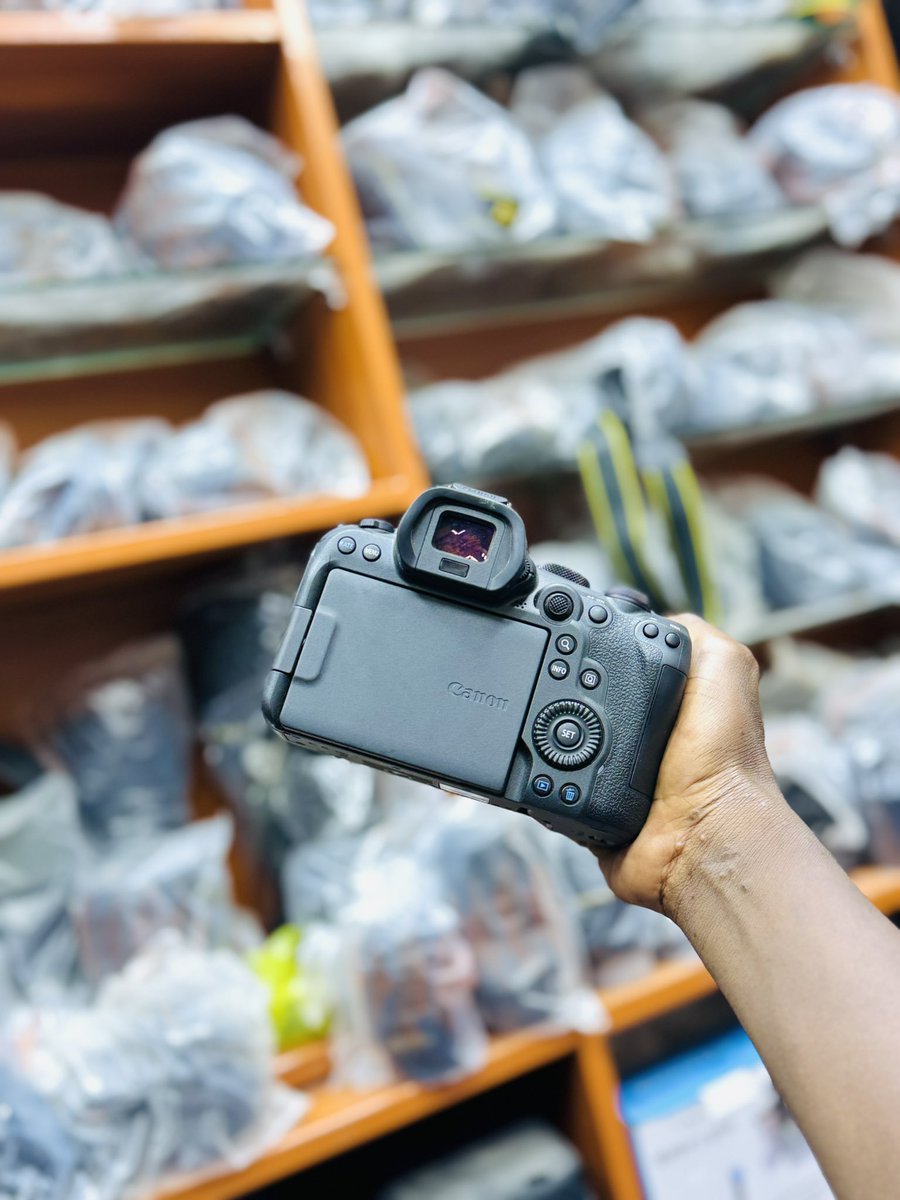 CANON EOS R6 MARK II

Highlights
24.2MP Full-Frame CMOS Sensor
4K60 10-Bit Internal Video, C-Log 3
External 6K ProRes RAW Recording
Dual Pixel CMOS AF II
12 fps Mech. Shutter, 40 fps E. Shutter
Sensor-Shift 5-Axis Image Stabilization
Etc.

Tsh 5,500,000/=

0717057535📞
