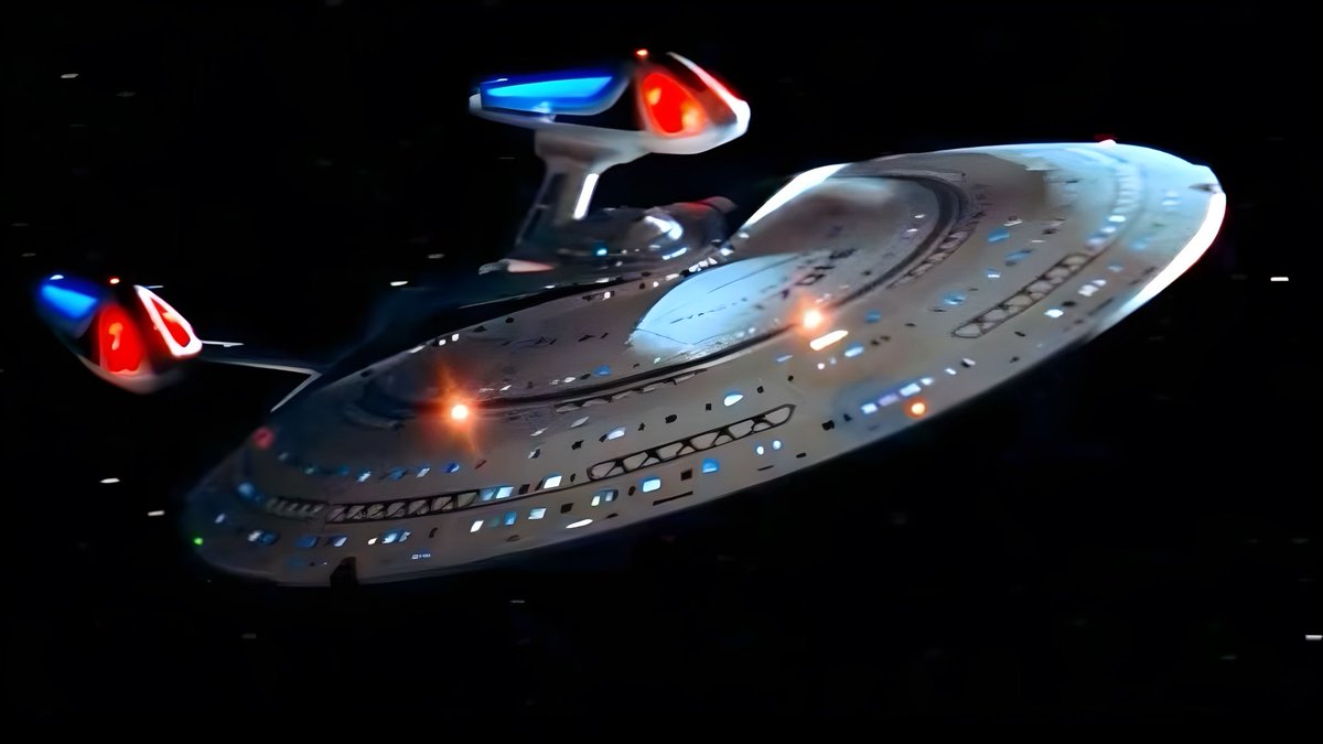 startrek_ships's tweet image. The &apos;charging sequence&apos; for TNG-era phaser arrays is one of my favourite visual effects in #StarTrek 

#SovereignClass