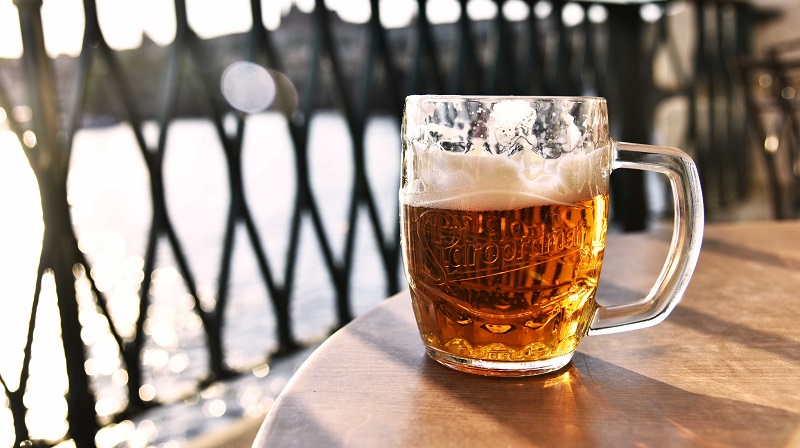 EUSchwerbehind1's tweet photo. Bierabsatz in Deutschland deutlich gesunken #Deutschland #Hilfe #News #Berlin #Newsroom #Nachrichten #presse #Bier #Absatz #Deutschland #Brauereien #Getränk https://t.co/excPrukuyP https://t.co/y5l0xSeE8c