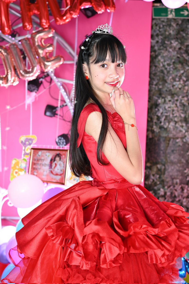 Anji_Angelique's tweet photo. おつかれあんじ♥️✨🥰🦄🌈🍎🍫‼️
꧁♦★ I’m 11✨ ★♦꧂
╰┈☆ This will be a good year 🫰✌🏻🫶 ☆┈╯
お写真借ります✨📸
#Anjichan #あんじ #アンジェリック #スパイラルムージック #NYAAANYA #redispowerful #redislove https://t.co/FLzw8E6V3R